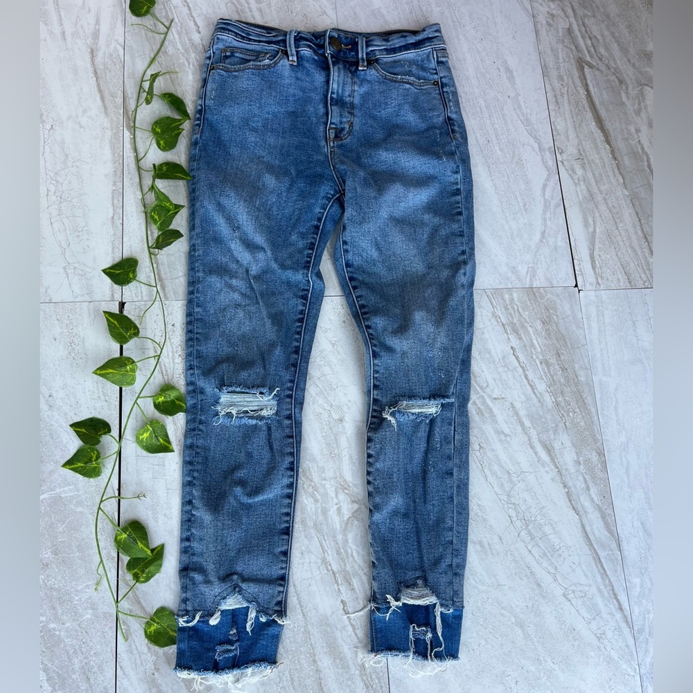 Urban Outfitters Distressed Denim Jeans High Rise Waist Ripped BDG Medium Wash